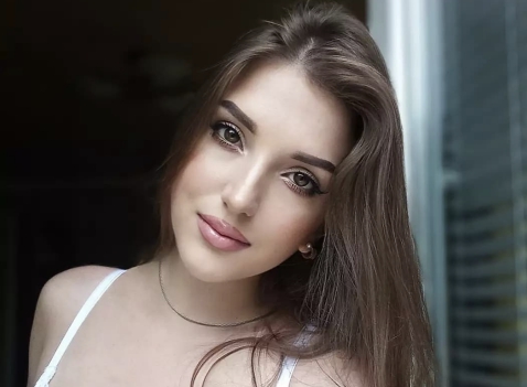 DateUkrainianGirl photo